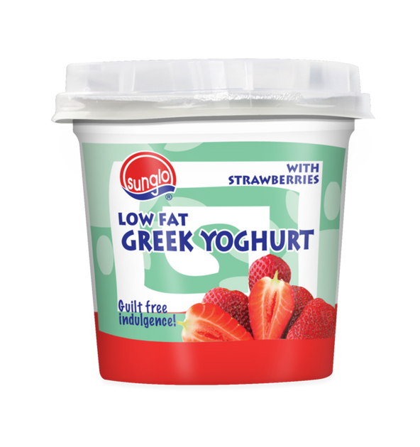SUNGLO 135G LOW FAT GREEK YOGHURT ( WITH STRAWBERRY & MUESLI